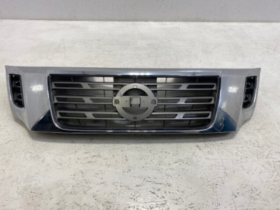 Nissan navara d23 передняя решётка радиатора 62310 5ju1b фото №1