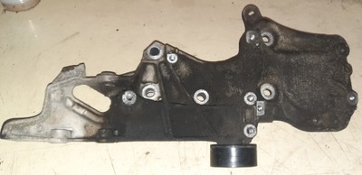 Renault megane i 1.4 кронштейн генератора фото №1