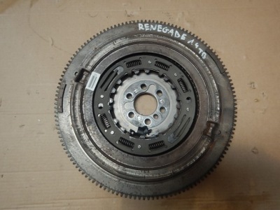 Колесо маховик двухмассовый маховик fiat 500 jeep renagade 1.4 t.b. фото №1