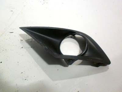 Peugeot 207 lift правая решётка противотуманной фары фото №1