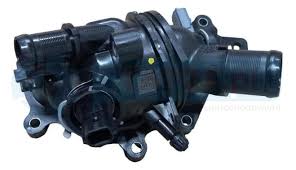 Корпус термостата 110609301r nissan renault dacia 110600260r hepu germany фото №1
