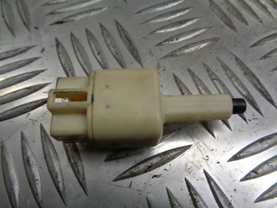 Датчик світла стоп toyota avensis t25 фото №1