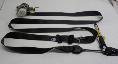 Ремень безопасности правый  перед alfa romeo giulietta 01560913960 фото №1