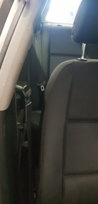 Pas безопасности перед правый a4 b7 8e0857706f фото №1