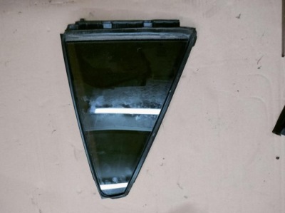 Toyota corolla e21 скло трикутник двері правий задня kombi оригінал 2019 фото №1