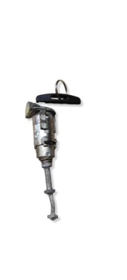 Renault megane iii scenic iii вкладка замка дверь передних фото №1