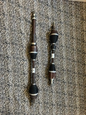 Renault megane iv приводной вал правая левая 1.6 dci фото №1