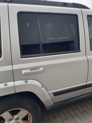 Jeep commander i двері задня задні праве oryg фото №1