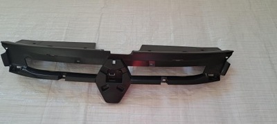 Dacia duster решётка радиатора решётка радиатора внутренняя 623925613r фото №1