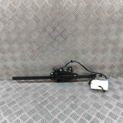 Напрямна передній правого поперечина безпеки mercedes-benz фото №1