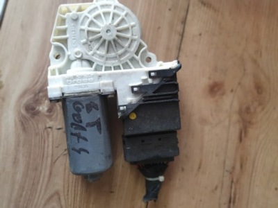 Моторчик подъёма окон левый задняя golf 4 фото №1