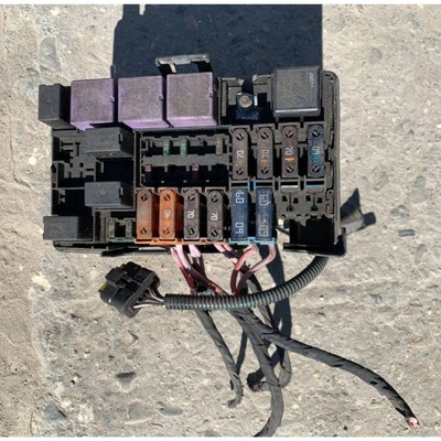 Коробка модуль запобіжників 8200166291 renault laguna ii фото №1