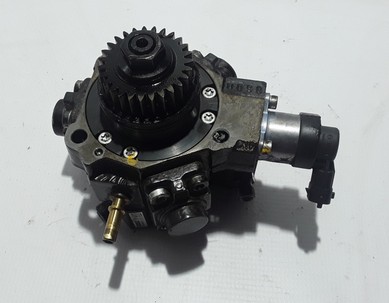 Насос впрыскная bosch 0445010406 opel renault 1.6 фото №1