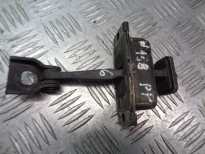 Ограничитель дверь правый перед mercedes w168 1.4 фото №1