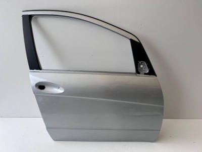 Mercedes a 169 5d дверь правый перед оригинал фото №1