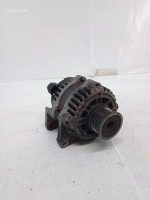 Opel insignia a 1.8 генератор 13500577 фото №1