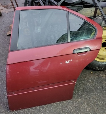 Дверь левая задние bmw 3 e36 оригинальный номер бордовые фото №1