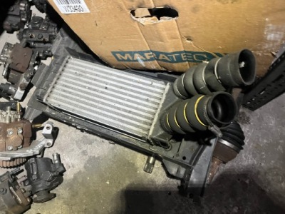 Радіатор повітря partner berlingo iii 09-17 rok шланги 1,6 hdi фото №1