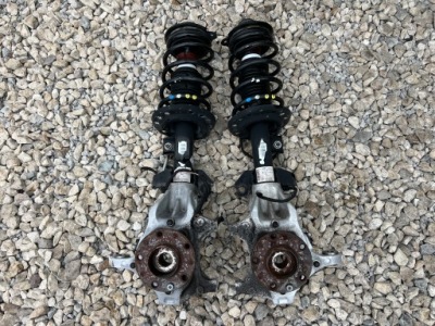 Alfa romeo giulietta veloce поворотный кулак амортизатор левый фото №1