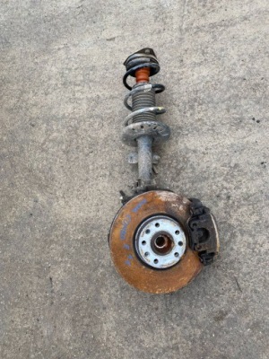 Opel combo e 1.5 blue hdi амортизационная стойка поворотный кулак правый перед фото №1