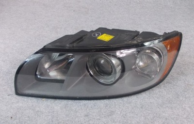 VOLVO V50 S40 II LAMP LEFT 30698885  