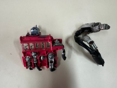 Mazda 2 dj cx-3 клема плюсова фото №1