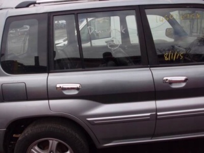 Двері правий задня mitsubishi pajero pinin 05r фото №1