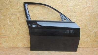 Передні праве двері bmw f20 фото №1