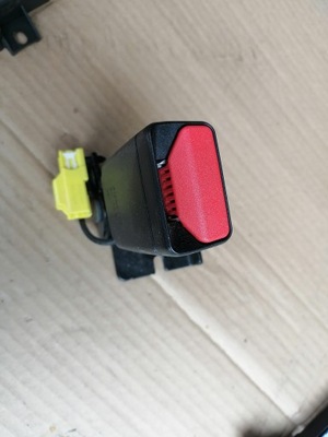 Клипса заднего поперечина volvo v40 ii фото №1