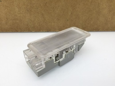 Peugeot 308 t9 ii освітлення лампа салону кабіни фото №1