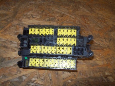 Citroen xsara picasso коробка запобіжників фото №1