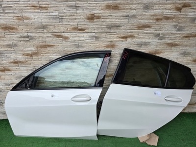 Дверь bmw 1 f40 цвет a300 фото №1