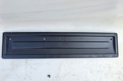 Рамка підкладка під  номерний знак tesla model s рестайлінг  2016-2021 фото №1