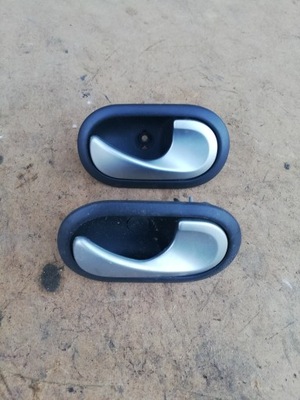 Ручка права внутрішня clio iii modus фото №1