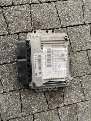 Бортовий комп'ютер двигуна alfa romeo 0281018704 фото №1