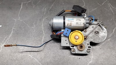 9557166680 моторчик люк citroen bx фото №1