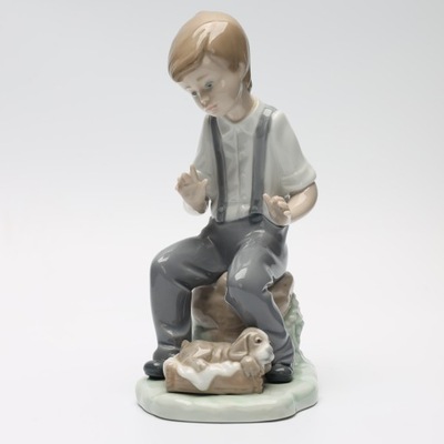=Porcelana= nao by lladro figurka chłopiec uszkodzona