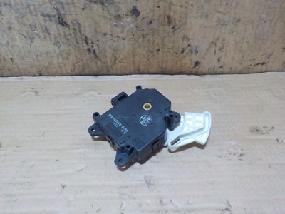 TOYOTA RAV4 3 MOTOR CALENTADOR 0638000180  