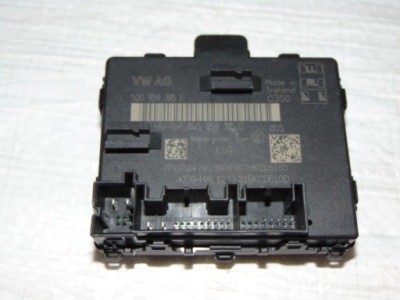 Vw passat b8 модуль блок управления дверь 5q0959395l фото №1