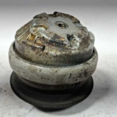 Подушка двигателя 2022402817 mercedes slk w170 фото №1