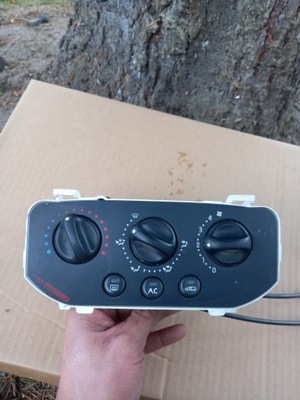 Панель обдув кондиционер 1848819006 renault clio ii przedlift фото №1