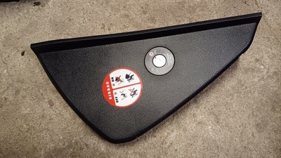 Hyundai ix35 захист консолі права 84768-2y000 фото №1