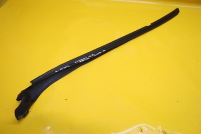 Молдинг стекло правый перед peugeot 607 фото №1