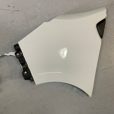 Лівий крила перед молдинг напрямна білий ov369 renault trafic iii iv lift фото №1