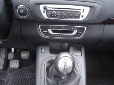 RADIO RENAULT MEGANE 3 III LIFT SCENIC 3 III 281153266R 