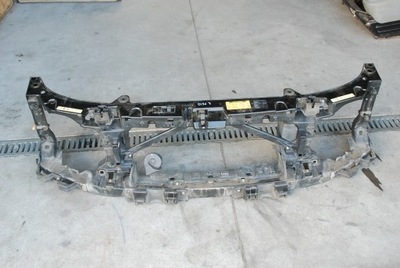 Land rover discovery iii pas передний панель фары фото №1