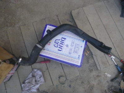 Mini оригинальный номер 2753076 шланг радиатора воздуха фото №1