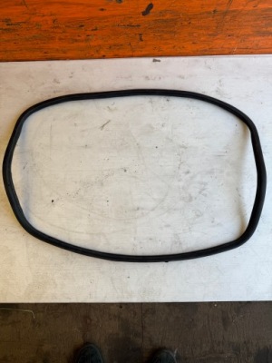 Прокладка к крышки крыша откидной peugeot partner год 2014 фото №1