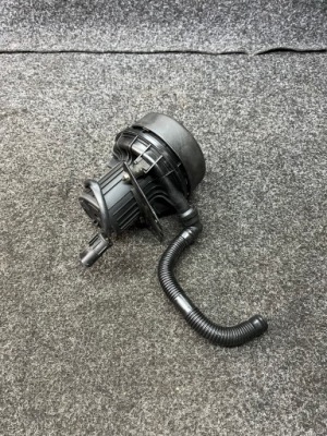 Насос повітря вторинного bmw e46 zb7520225 фото №1