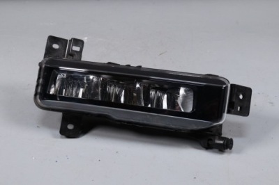 Протитуманна фара led правий перед bmw g20 g21 f45 f46 lci фото №1